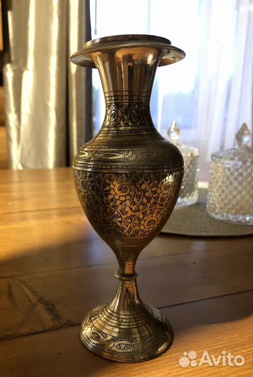 Ваза латунь Цвет серебристый