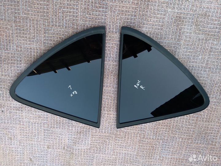 Стекло кузова уголок Rexton 2 2007г