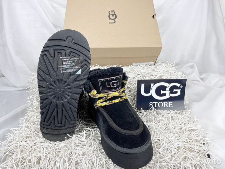 Ugg Funkarra Cabin Cuff Black