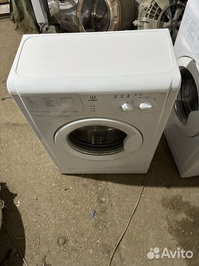 Стиральная машина indesit 4 кг