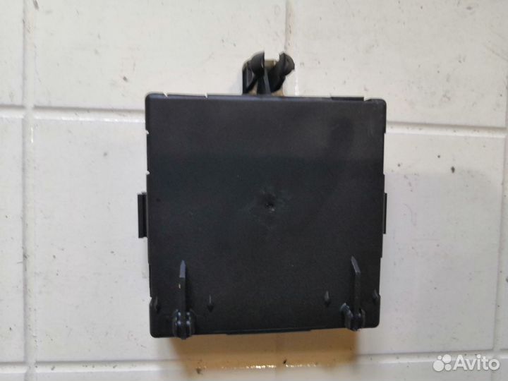 Блок комфорта двери п.п. п.л. Mercedes Benz GLA