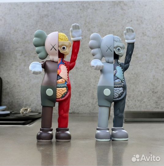 Фигурки kaws анотомические