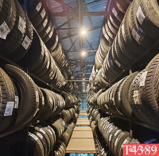 Michelin Pilot Sport 4 S 315/30 R22 107P