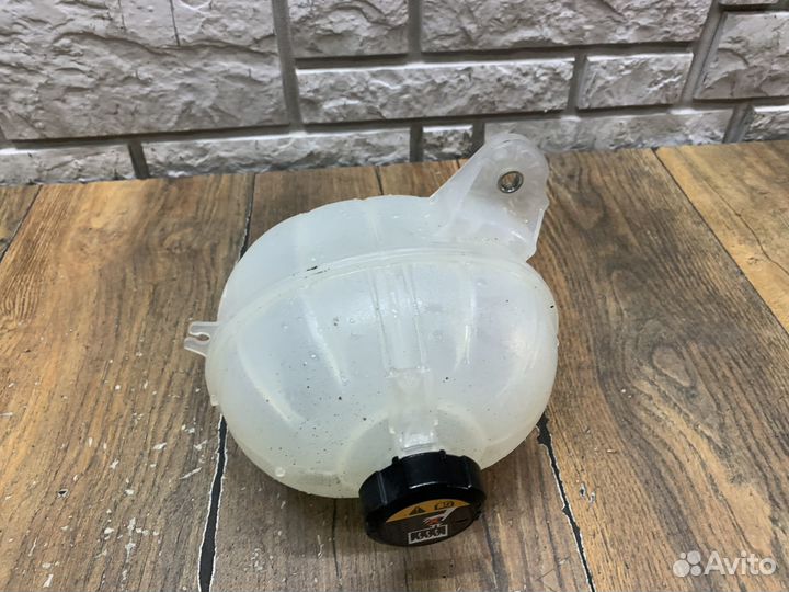 Kia Sportage Бачок расширительный