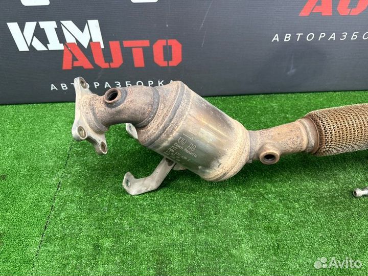 Труба приемная с катализатором Skoda Octavia A7