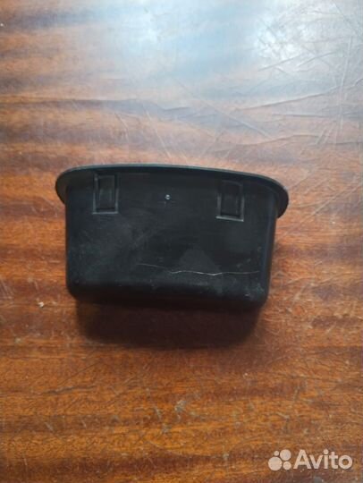 7690A001 Ручка багажника Mitsubishi Outlander XL