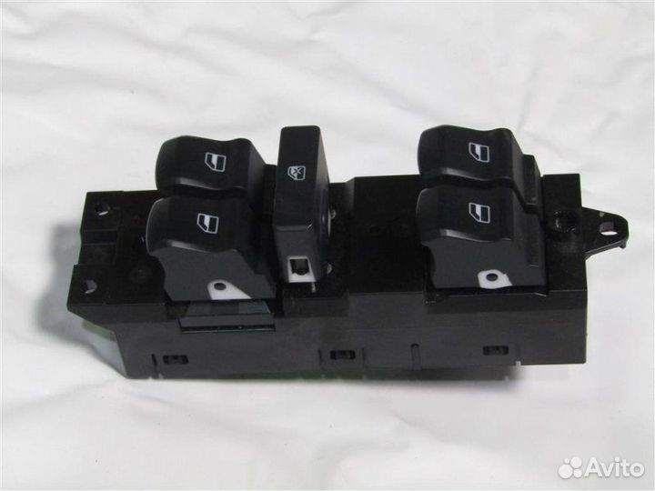 Блок управления стеклоподъемниками Haval F7 X 2.0
