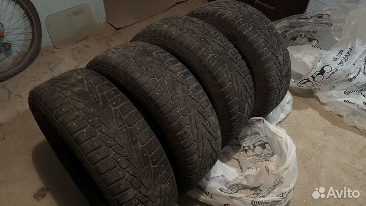 Nokian Tyres Hakkapeliitta 7 SUV 235/65 R17 108T