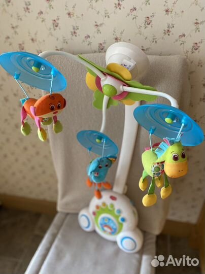 Мобиль на кроватку tiny love «Солнечная полянка»