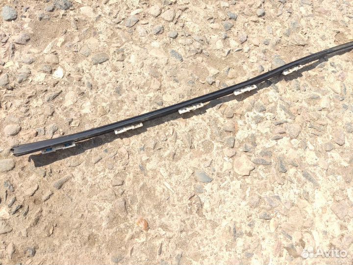 Молдинг крыши левый Lexus Ls 2006-2017