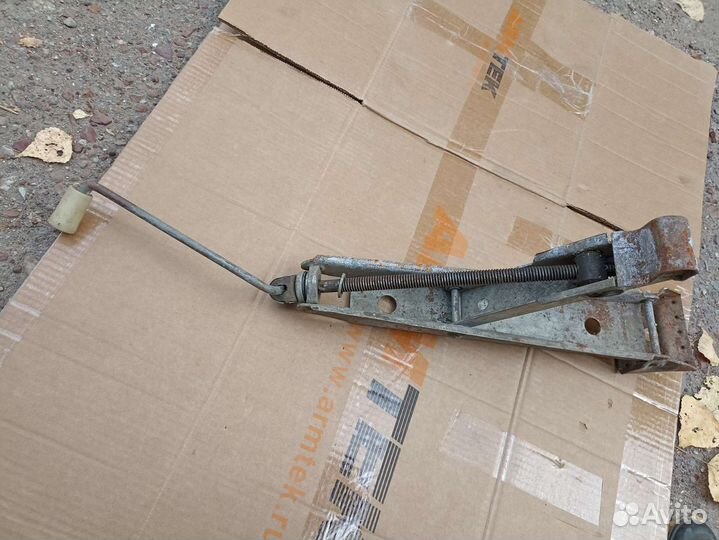 Винтовой домкрат СССР