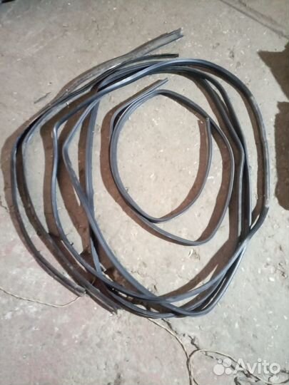 Уплотнители дверей Датсун Гранта Калина