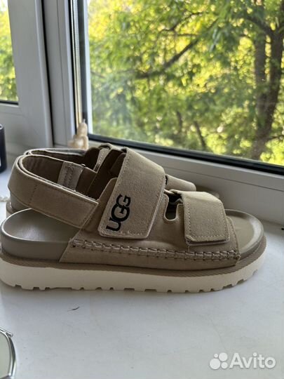 Сандали UGG
