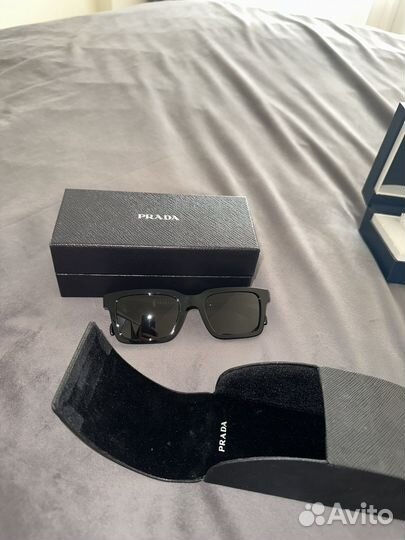 Очки prada