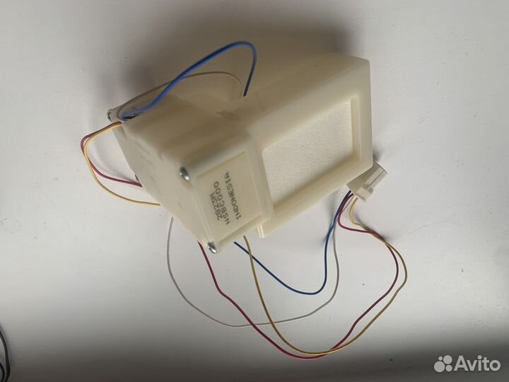 Заслонка Hotpoint Ariston HBU1201.4nfho3