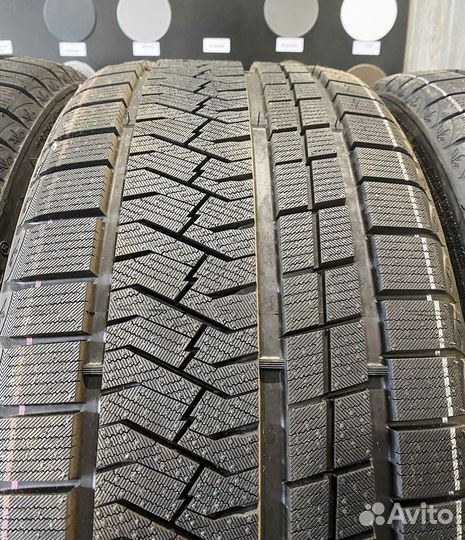 Triangle PL02 225/45 R19 98V