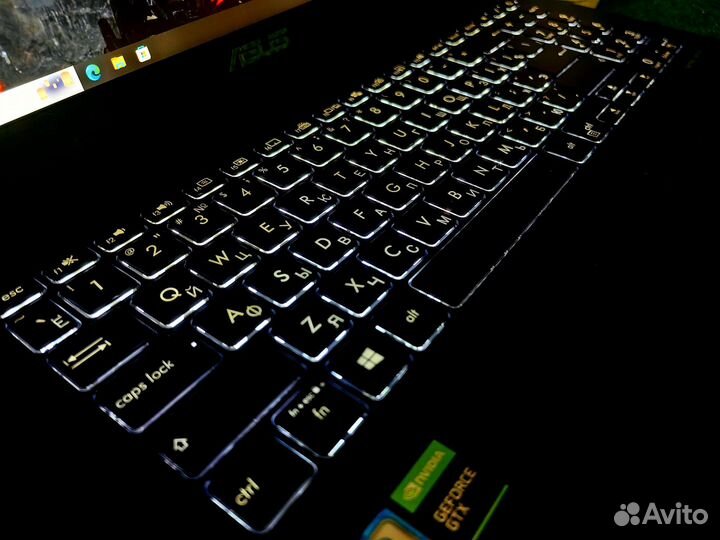 Игровой ноутбук asus i5 / GTX 1650 4 Gb