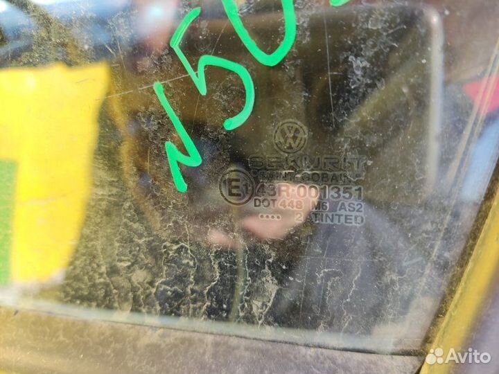 Стекло переднее левое Volkswagen Golf 4 хетчбек