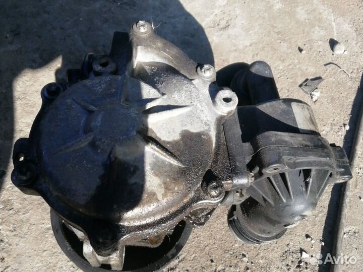 Помпа системы охлаждения бмв е87 BMW e87 n45b16