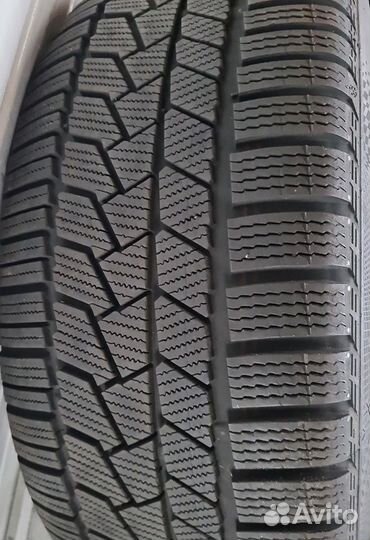 Continental ContiWinterContact TS 860 265/40 R21 и 295/35 R19