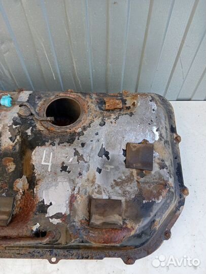 Бак топливный Hyundai Accent седан G4EC 2002