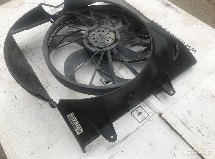 Вентилятор радиатора 4.0 Jeep Grand Cherokee WJ