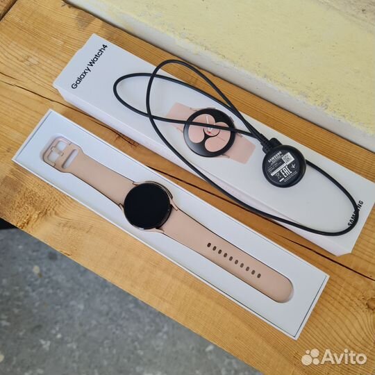 Смарт часы samsung galaxy watch 4