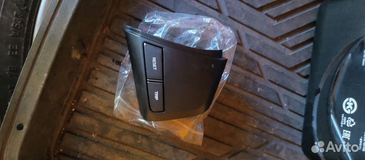 Кнопки на руль hyundai creta 96710-C9040