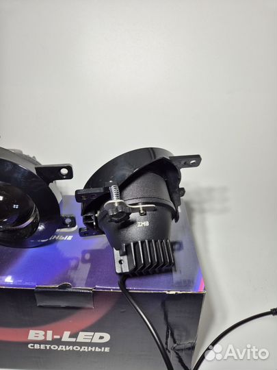 Линзованные птф на toyota rav 4