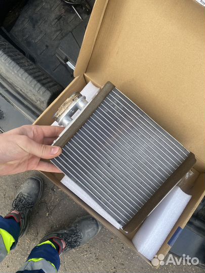 Радиатор печки на volkswagen polo sedan