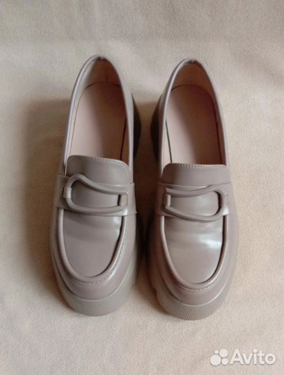 Лоферы женские 37 размер