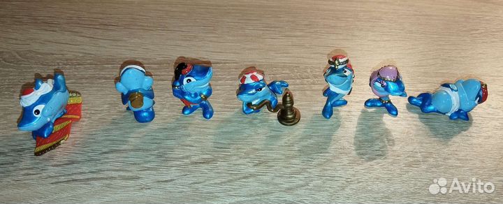 Игрушки из киндера 90-х серия Акулы