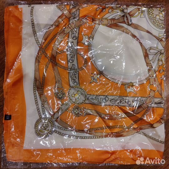 Платок женский шейный новый