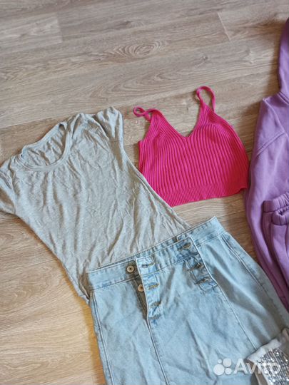 Пакет вещей женских 42 размера