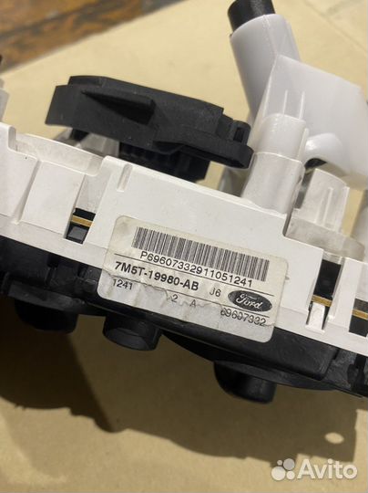 Блок управления печкой Форд Фокус2