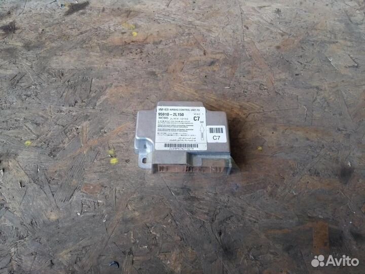 Блок управления AIR BAG Hyundai i30 2007-2012