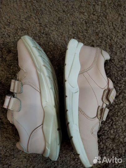 Кроссовки из натуральной кожи для девочки