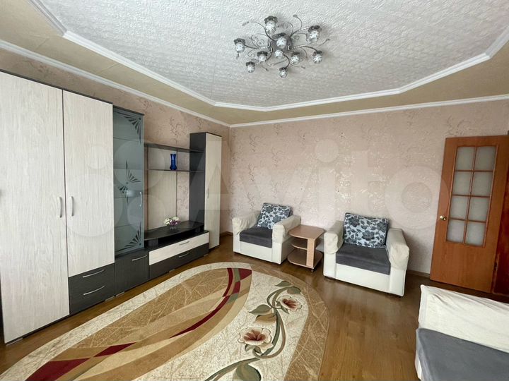 2-к. квартира, 55 м², 3/5 эт.