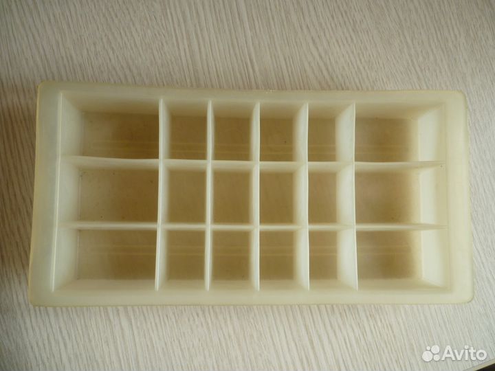 Ванночка для льда от сов. холодильника Минск-16