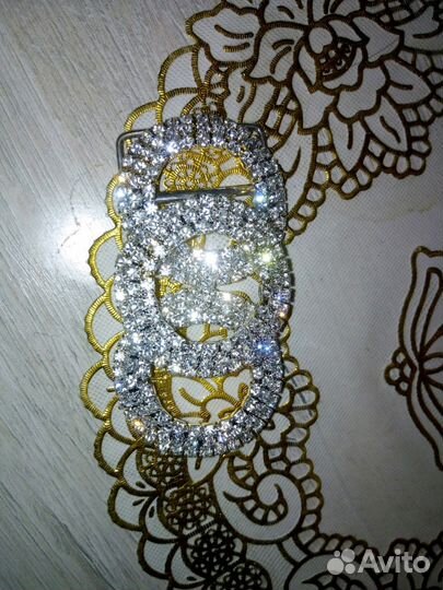 Пряжка на ремень со стразами