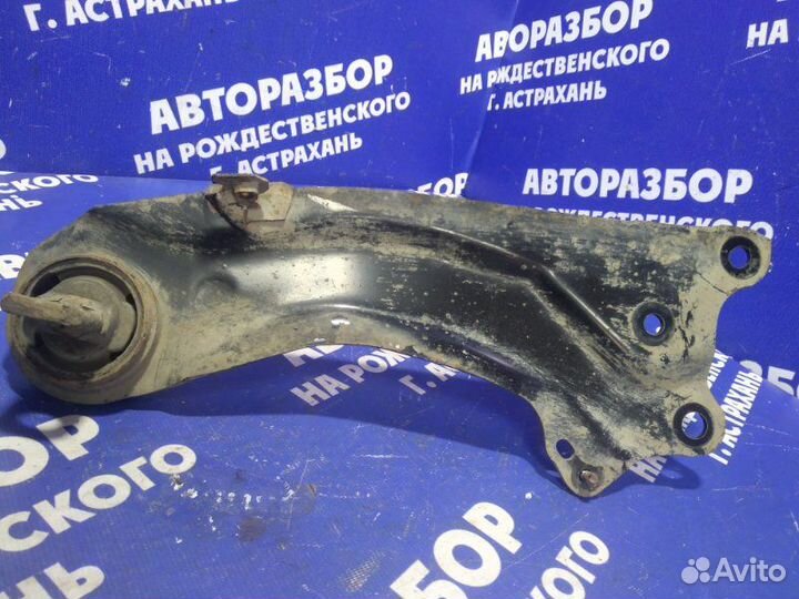 Задний рычаг подвески Mazda 6 Gh седан L8 2008