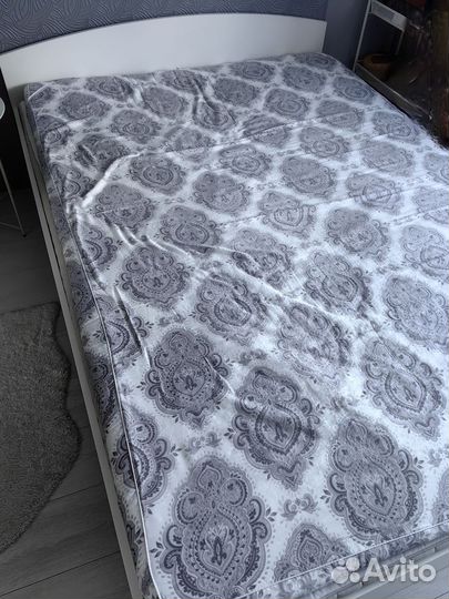 Матрас 140х200 IKEA