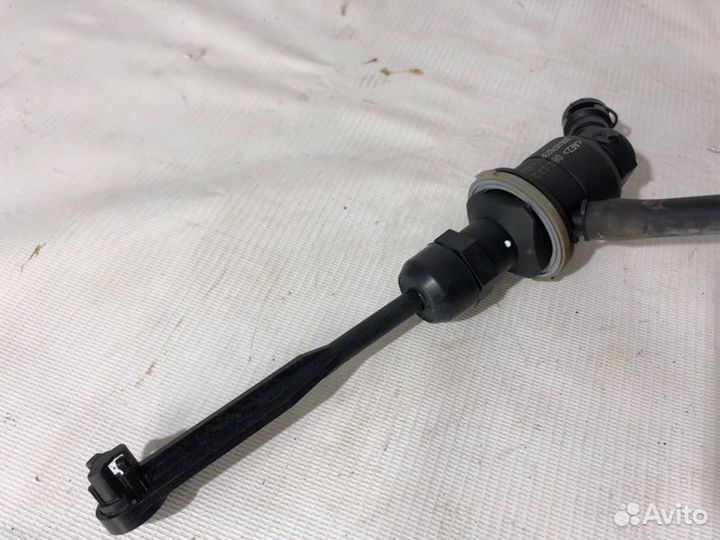 Главный цилиндр сцепления Renault Duster K4MA690