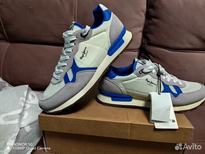 Кроссовки мужские 43 размера новые