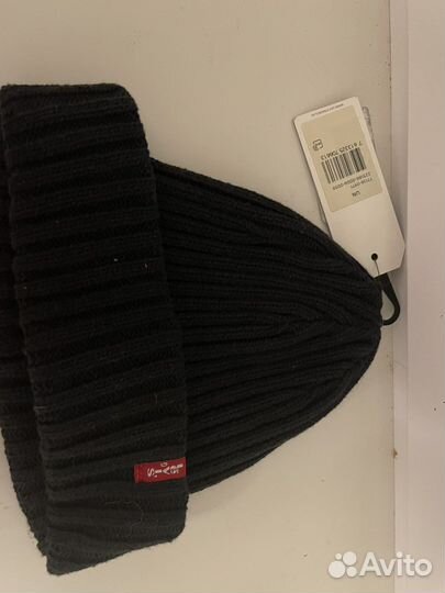 Мужская шапка Levi’s