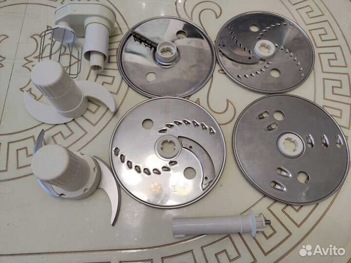 Кухонный комбайн moulinex masterchef 650