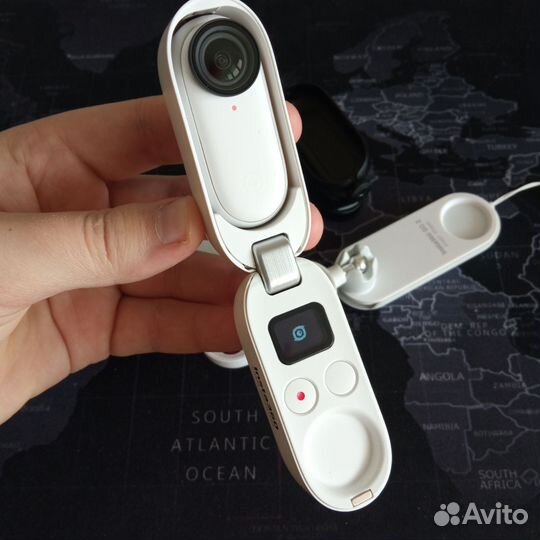 Камера insta360 go 2 64Гб