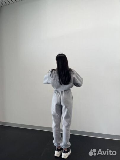 Спортивный костюм женский теплый