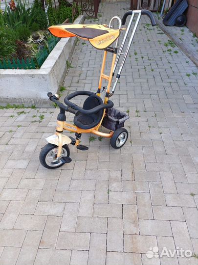 Бронь Детский трехколесный велосипед бу