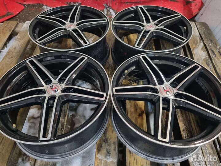 Комплект литых дисков на Ford Volvo Chery